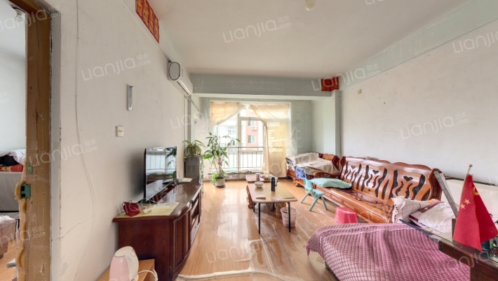 八一路小区二手房实景图