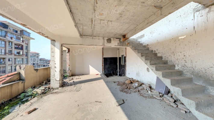 康田蔚蓝海B区二手房实景图