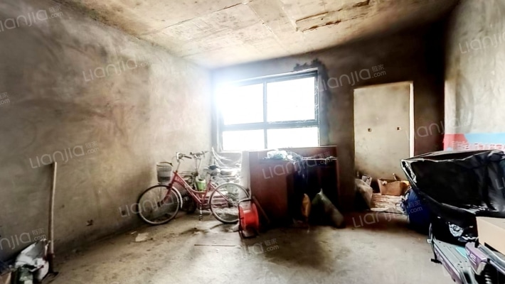 六和家园二手房实景图