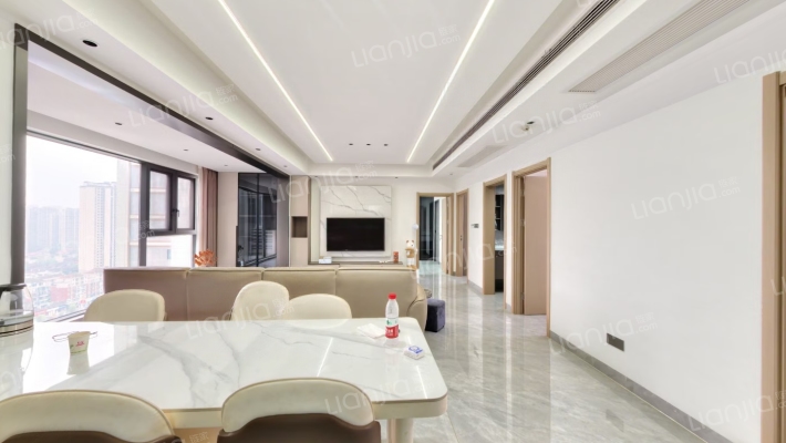 绿城湖畔云庐二手房实景图