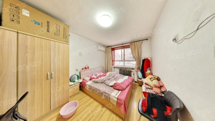 农行西城支行宿舍二手房实景图