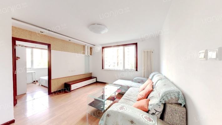 运通家园二手房实景图