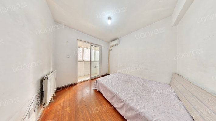 龙槐雅苑二手房实景图