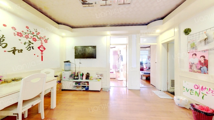 电影公司宿舍二手房实景图