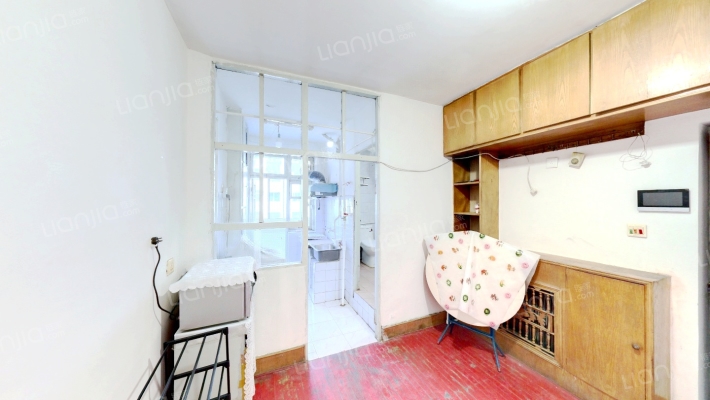 新铁小区二手房实景图