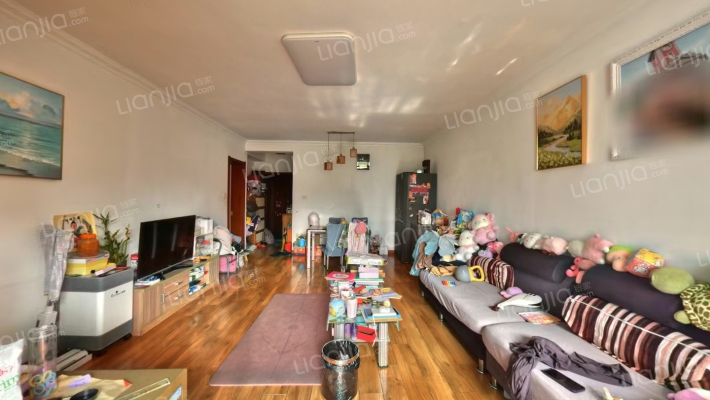 东森商务广场二手房实景图