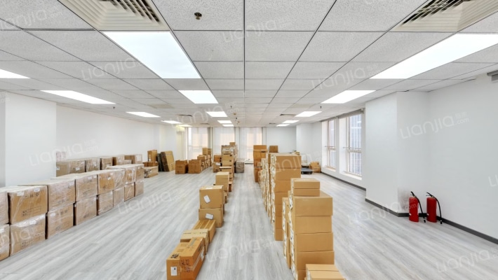 万达广场公寓西区二手房实景图