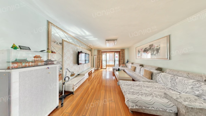 山水岭秀南区二手房实景图