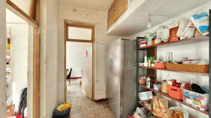 新华药厂宿舍二手房实景图