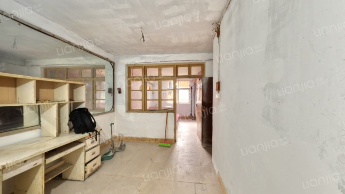 东闸口街33号院二手房实景图