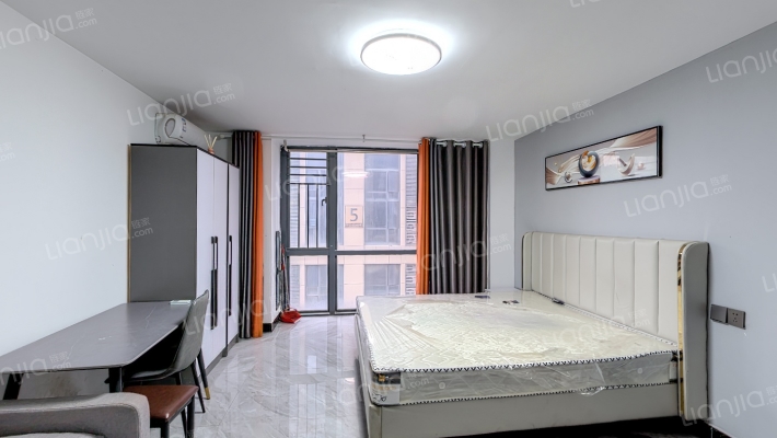 阳光城大都会C区二手房实景图