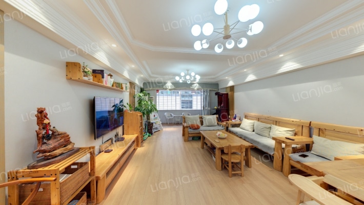 富山名仕园二手房实景图