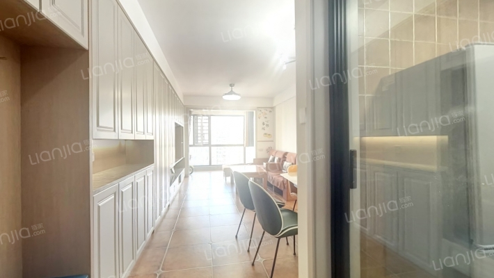 环球中心一期B区二手房实景图