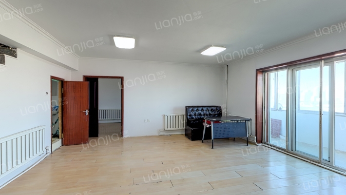 和泰大厦二手房实景图