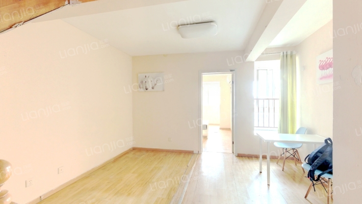 翠岭银河二手房实景图