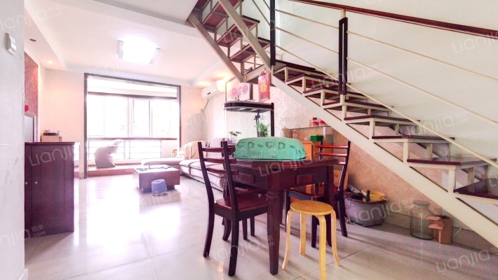 锦虹佳苑二手房实景图