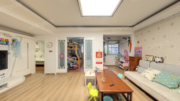 东辉花园二手房实景图