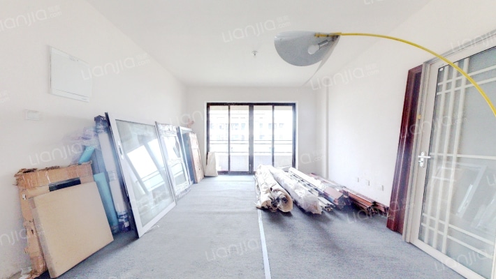 中建人居山水颐墅二手房实景图