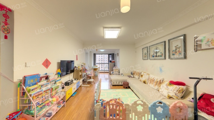 美洲花园棕榈湾二手房实景图