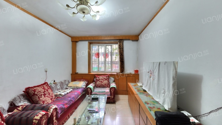 西航南苑小区二手房实景图