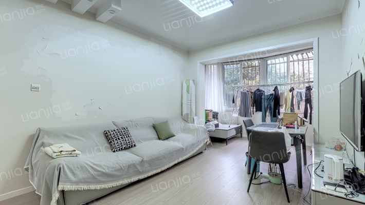 青西路7号二手房实景图