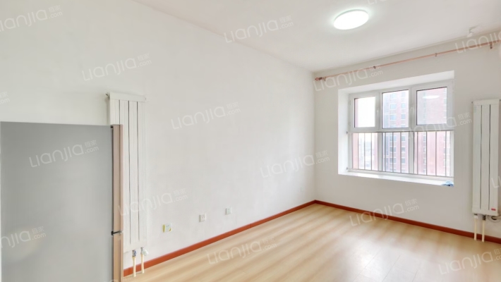 靖博园二手房实景图