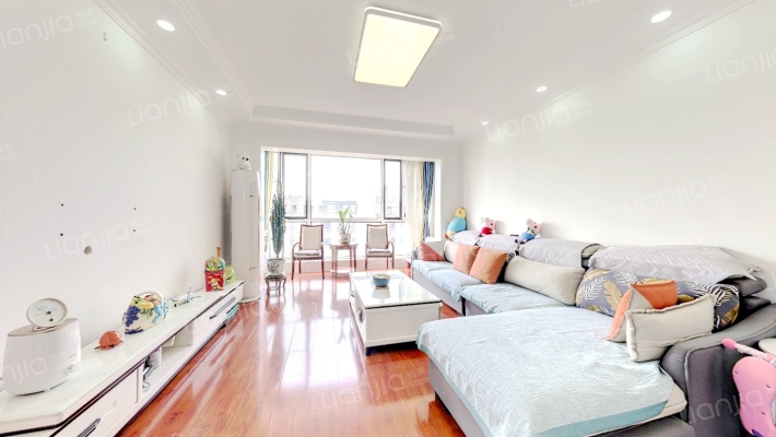 瑛晟花园二手房实景图