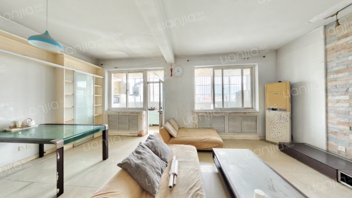 辛甸花园卫生局宿舍二手房实景图