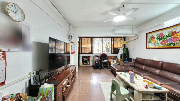 广场路4号二手房实景图