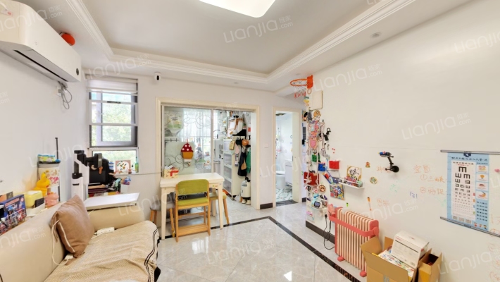 鹤池苑住宅小区南区二手房实景图