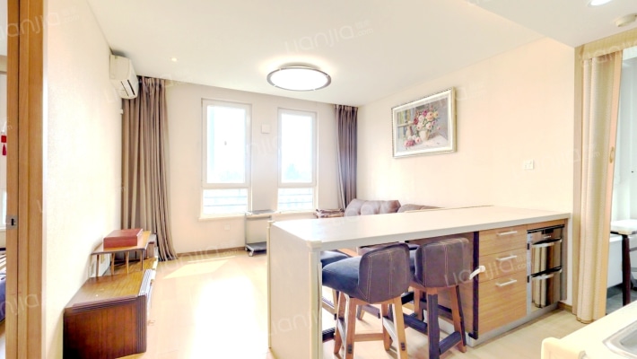 雅世合金公寓二手房实景图