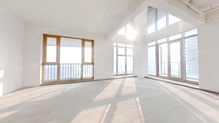 麓湖生态城澜语溪岸二手房实景图