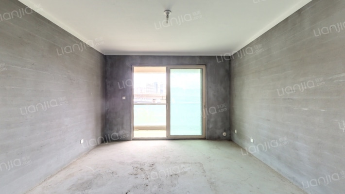 翡翠园二手房实景图