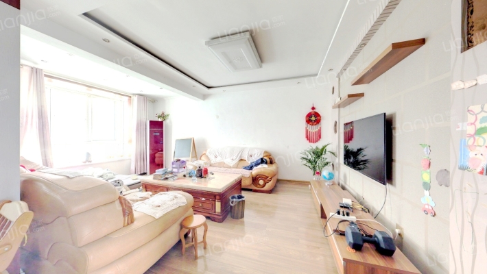 新世纪东山花园二手房实景图
