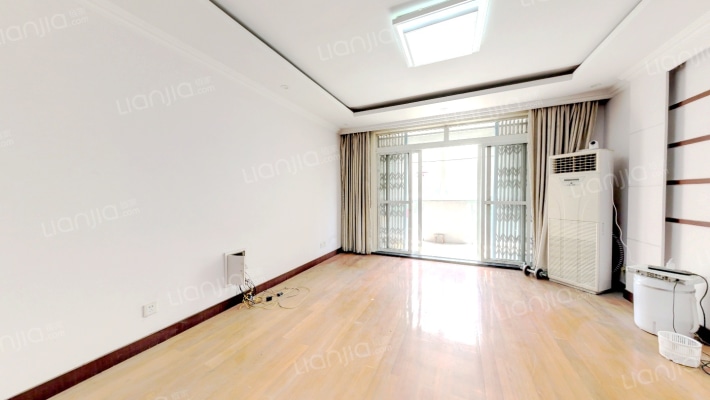 泰南苑二手房实景图