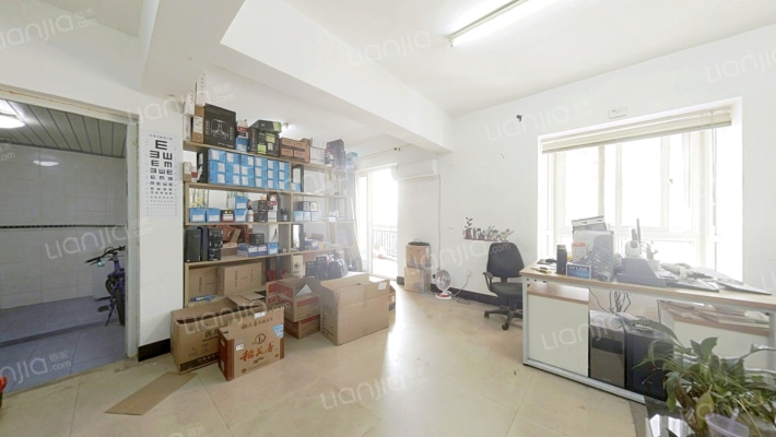 科技王广场二手房实景图