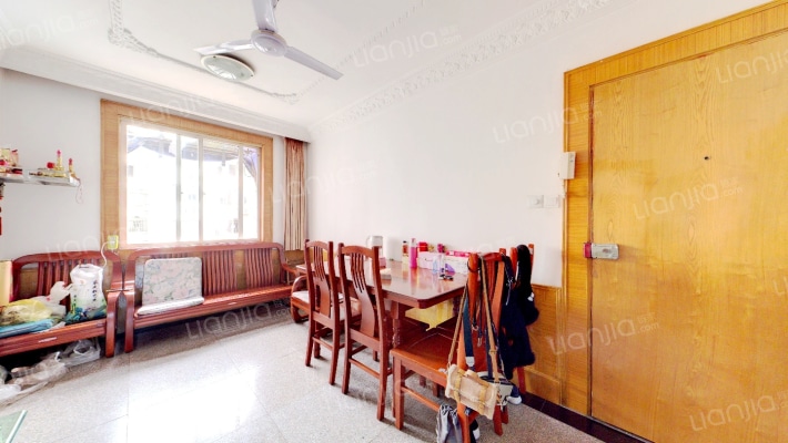 合兴路二手房实景图