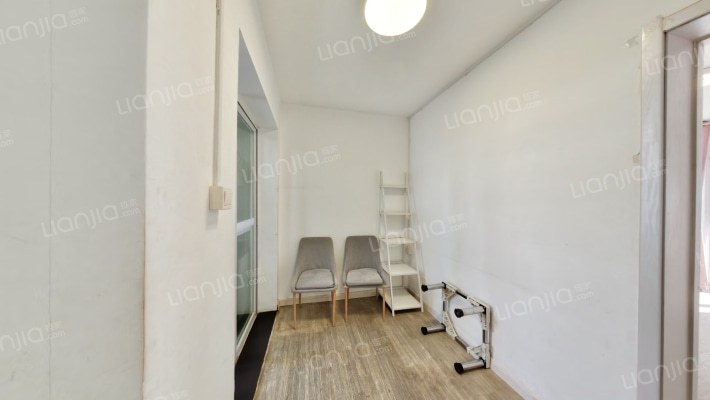 仁厚里二手房实景图