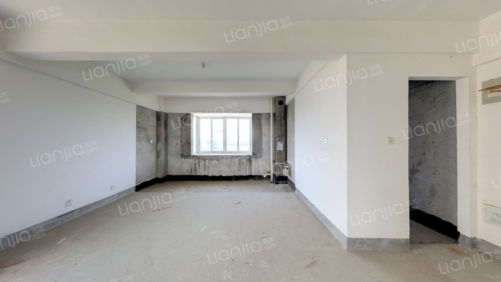 嘉福公馆二手房实景图