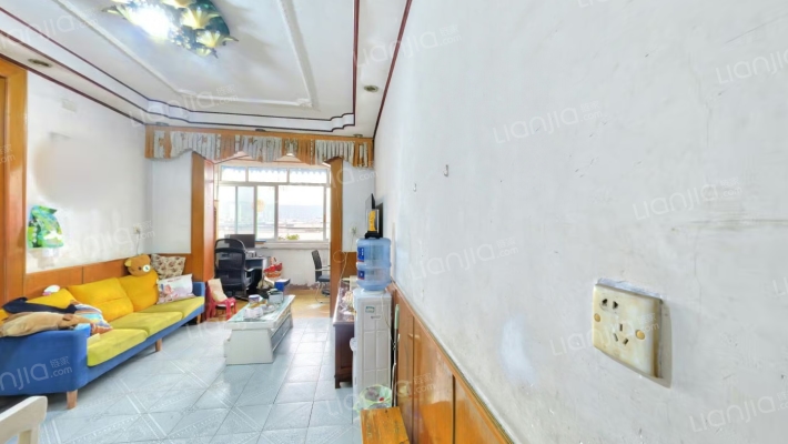 航天城甲一区二手房实景图