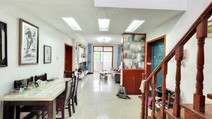 龙湖花园二手房实景图