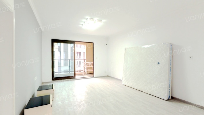 公园大道琳琅二手房实景图