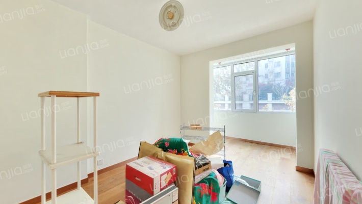 山东路182号小区二手房实景图