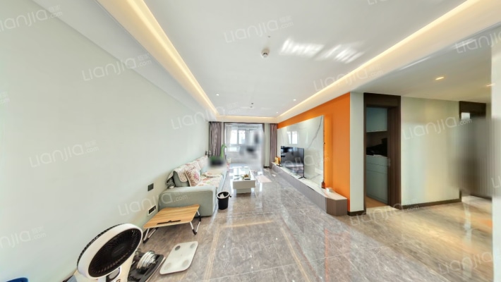 万科翡翠湖山二手房实景图