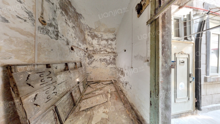 尊贤里二手房实景图