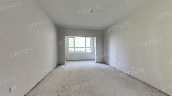 七十年大产权  物业好  绿化好-客厅