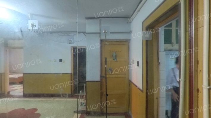 光明南75号院二手房实景图