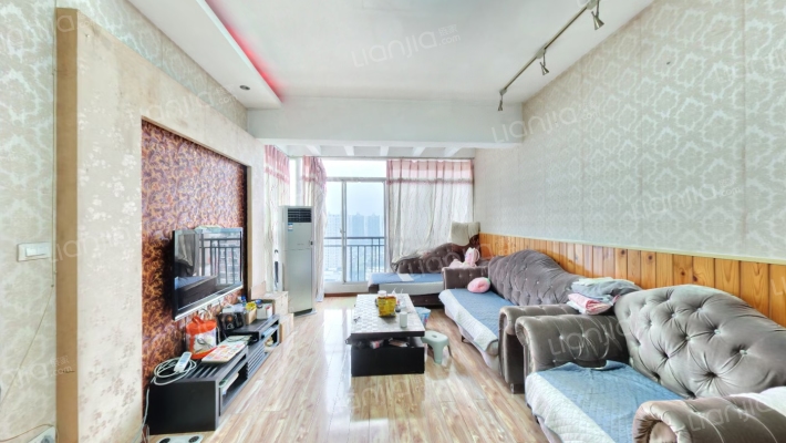 交通大厦二手房实景图