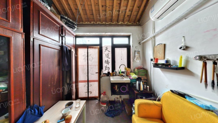 佟麟阁路二手房实景图