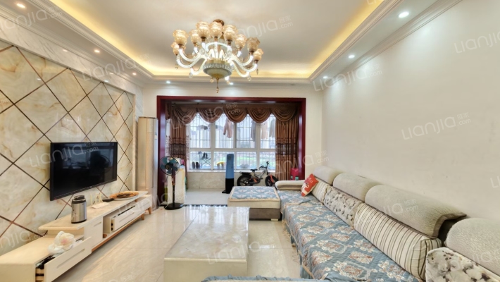 黎明新村四期A区二手房实景图